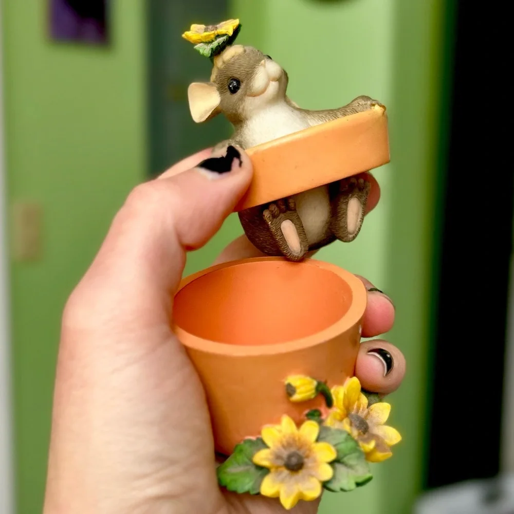 Vintage Mouse In Sunflower Flower Pot Collectible Trinket Box Figurine Decor - Picture 2 of 12